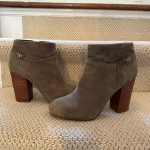 Like new Tory Burch booties!